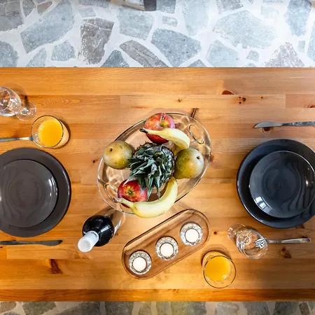 The White Stone House