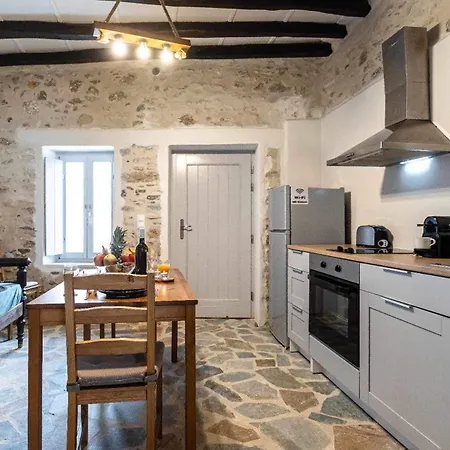 The White Stone House