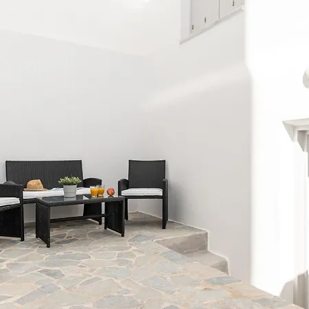 The White Stone House Naxos City