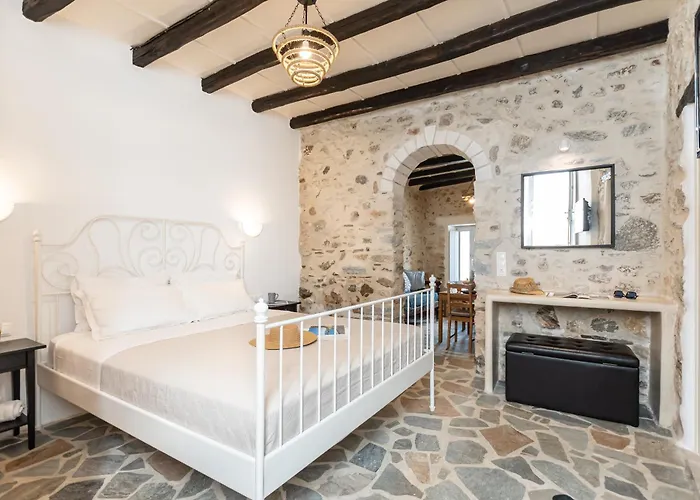 The White Stone House Apartment *