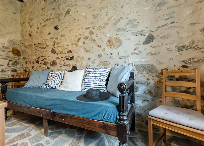 The White Stone House Apartment