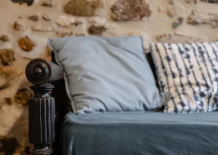 The White Stone House Apartment