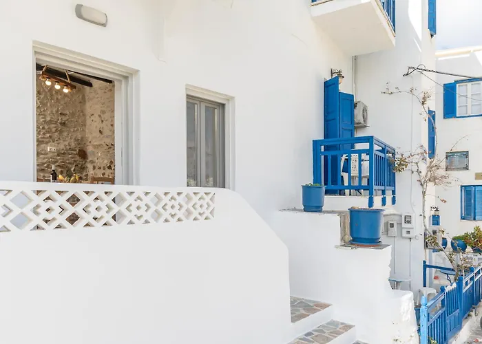 The White Stone House *